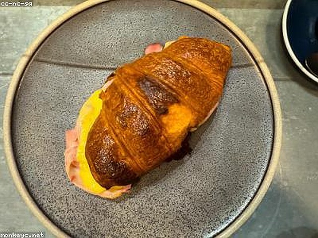 酸奶